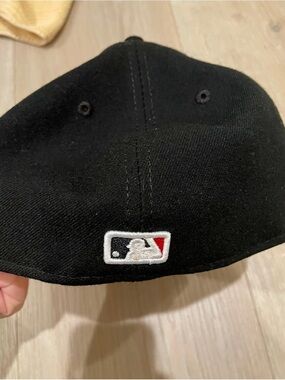 MLB Black 59FIFTY Fitted Cap with Inner Branding